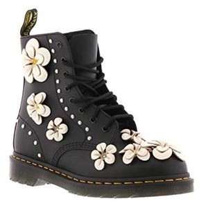 Dr. Martens 1460 Pascal with flower boots